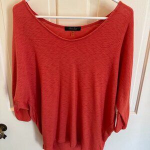 Laila Jayde - Stitch Fix - Orange knit dolman top - Made in USA - Medium - M